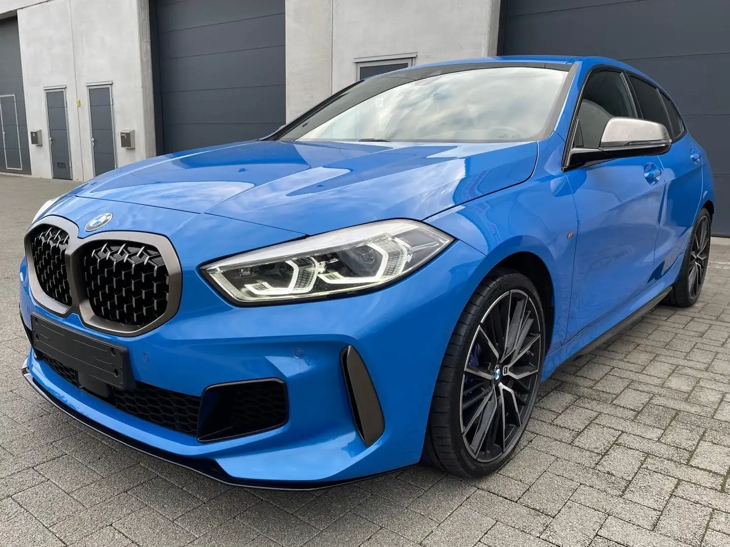 BMW 135 M135iXAS OPF 100% ONGEVALVRIJ - IN NIEUWSTAAT ! Blauw - 1