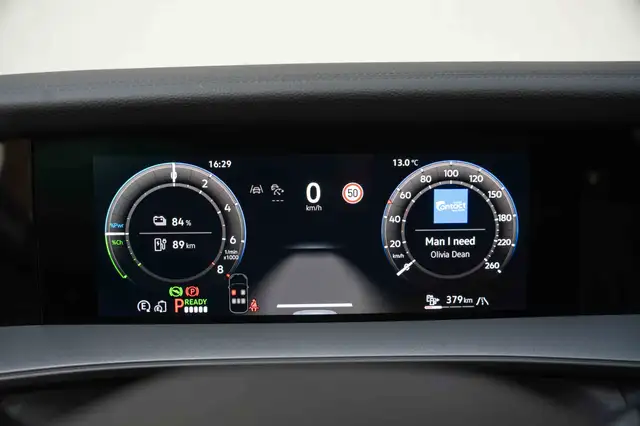 Volkswagen Tiguan Allspace view 14