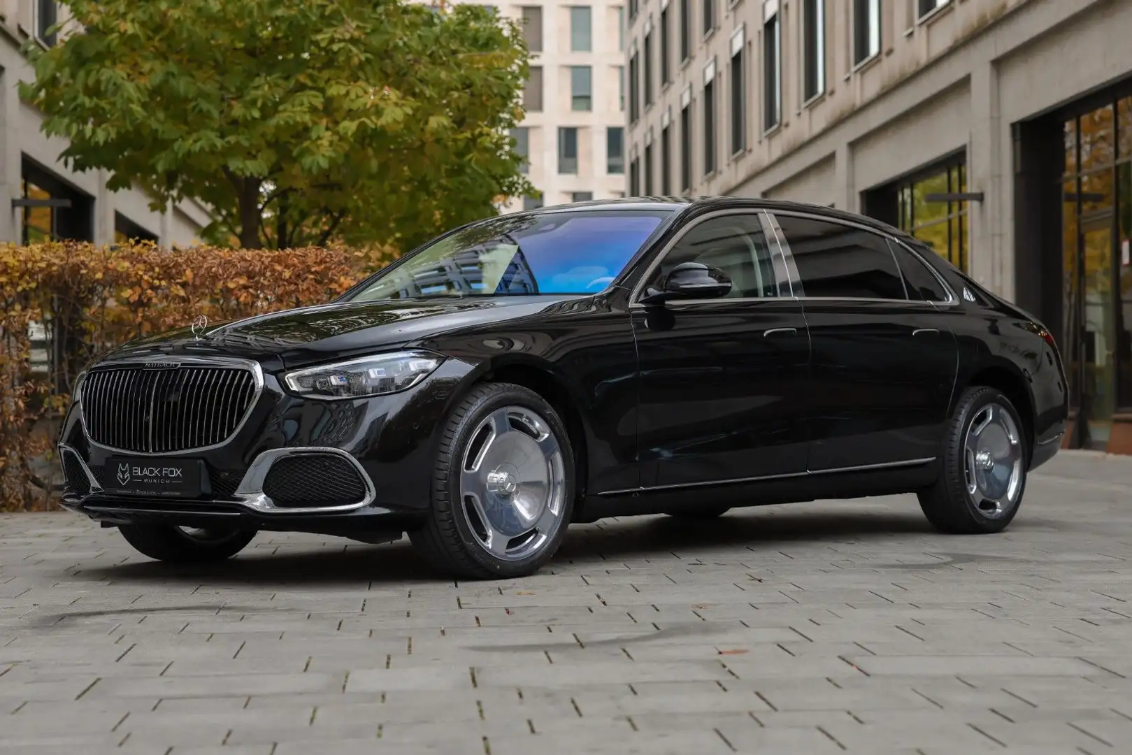 Mercedes-Benz S 580 MAYBACH | E-ACTIVE BODY | EXCLUSIVE | MY25 Černá - 2