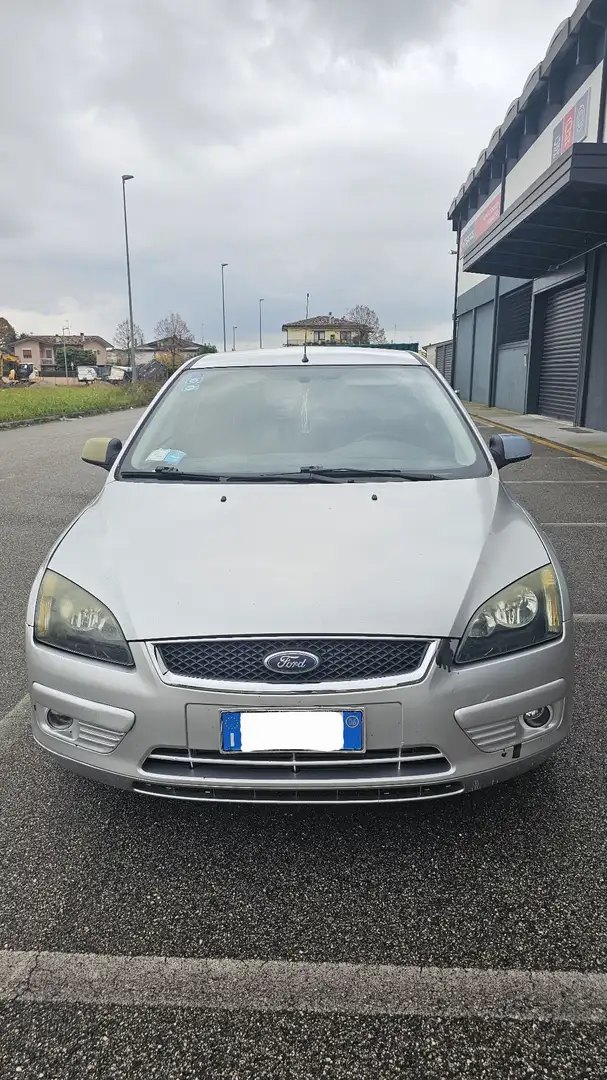 Ford Focus 3p 1.8 tdci 115cv - 1