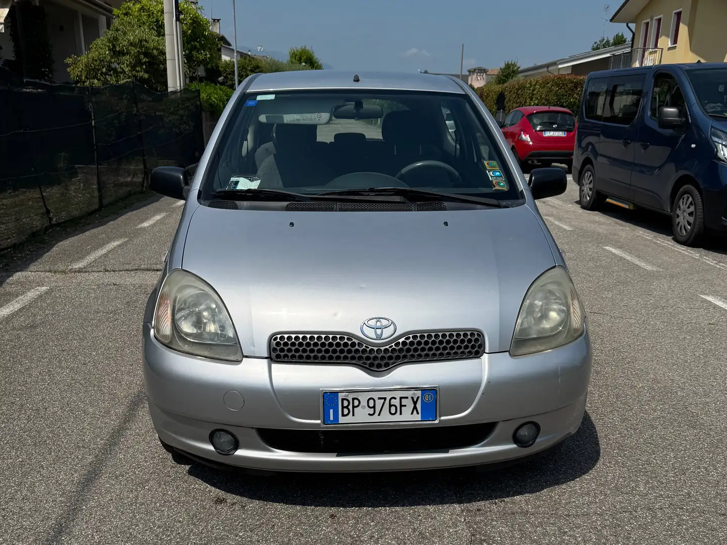 Toyota Yaris 1.3 luna Grigio - 2