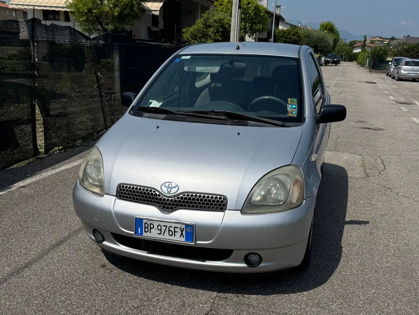 Toyota Yaris 1.3 luna Grigio - 1