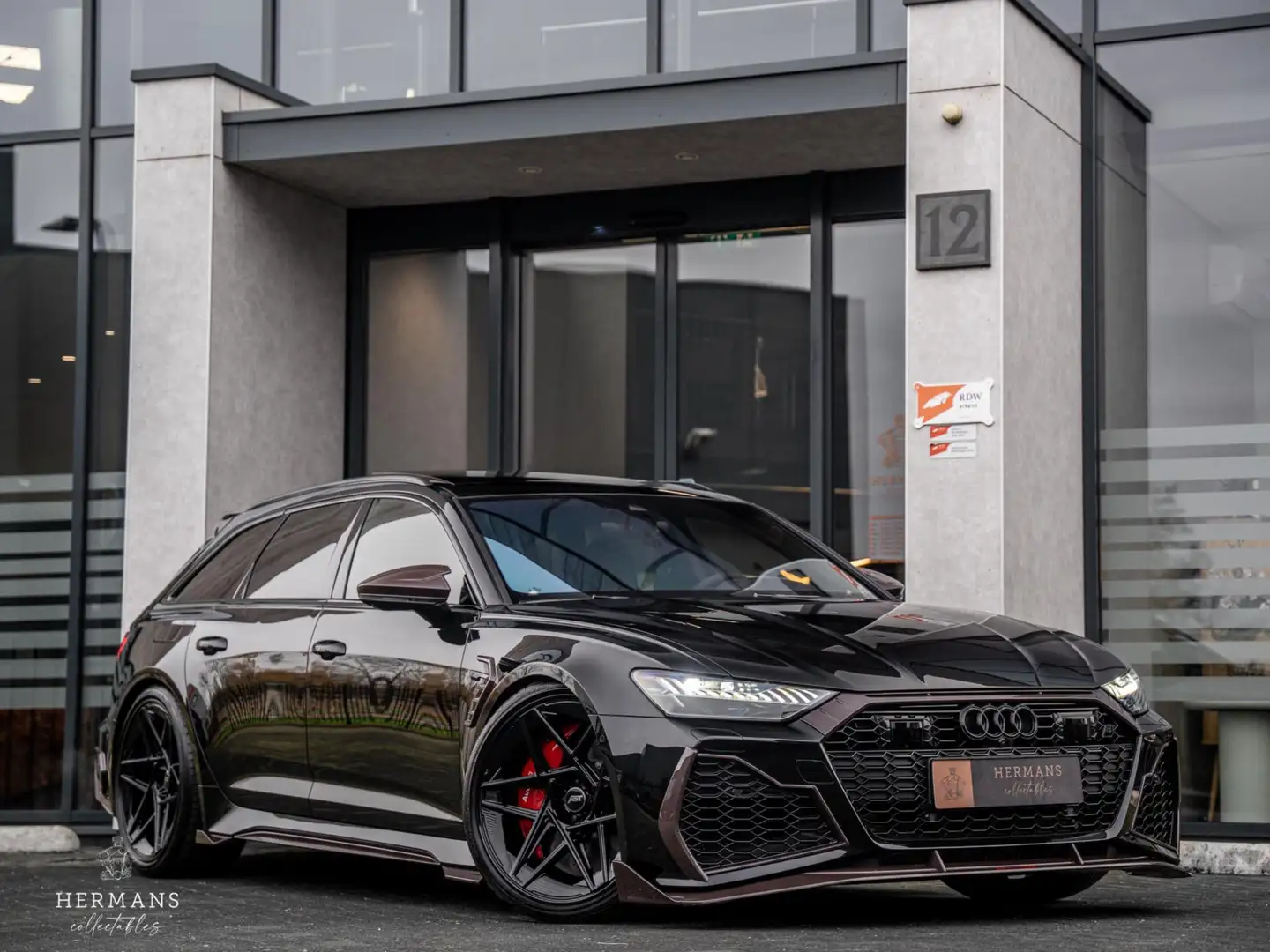 Audi RS6 Avant 4.0 TFSI quattro / ABT Signature Edition / 4 Schwarz - 1