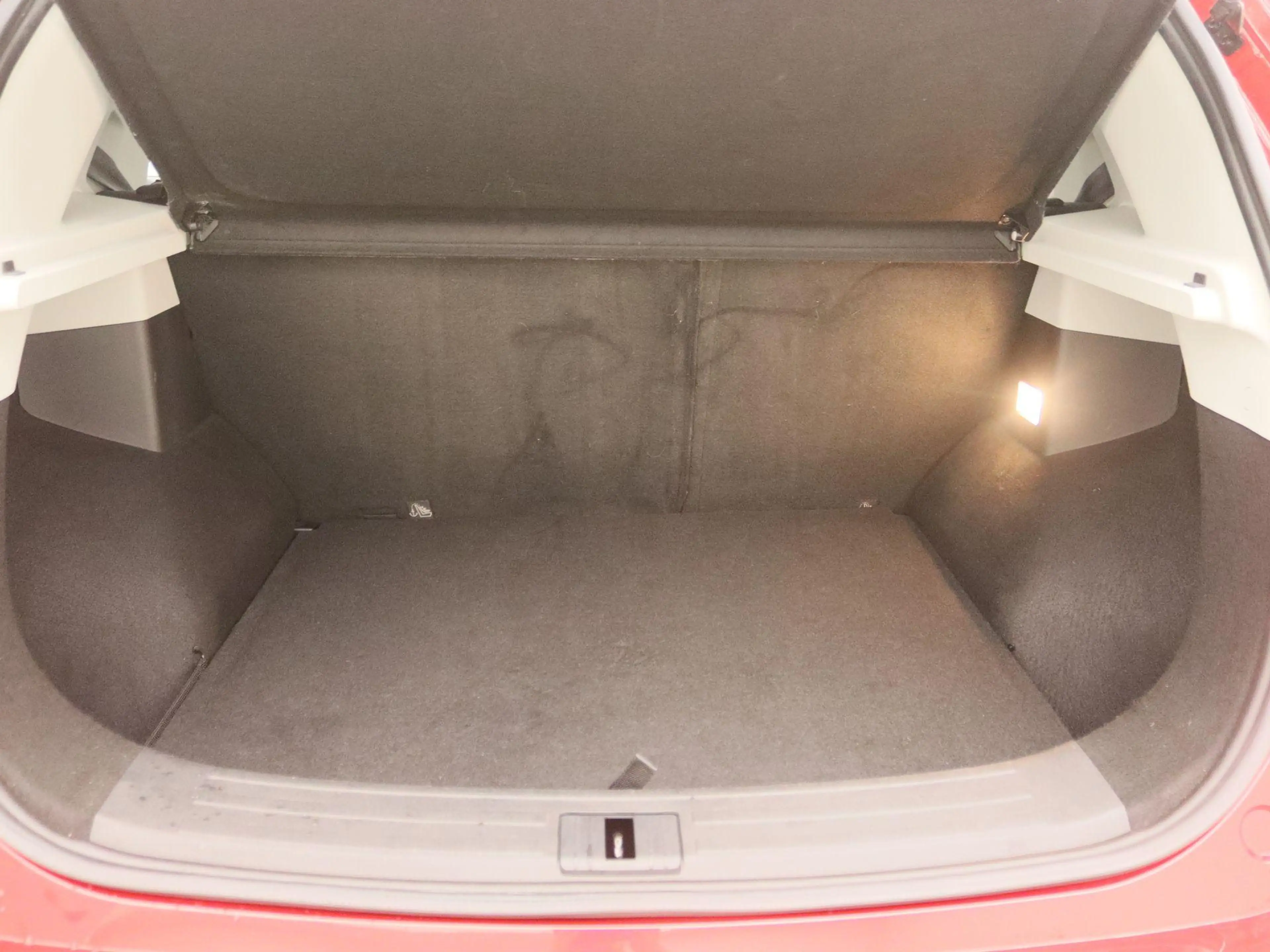 MG ZS EV Long Range Luxury 70 kWh | Apple Carplay | Lede — photo 14