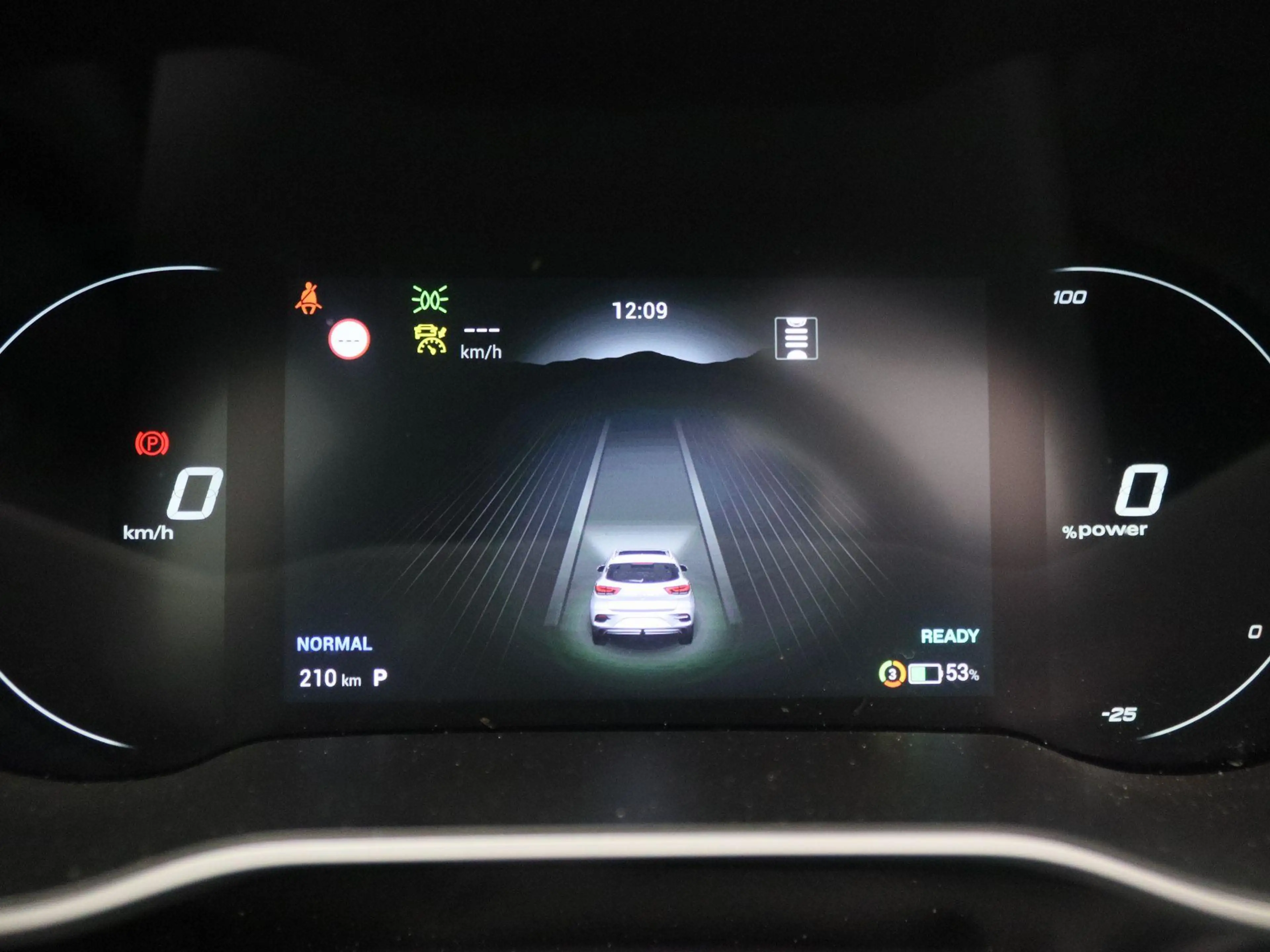 MG ZS EV Long Range Luxury 70 kWh | Apple Carplay | Lede — photo 9