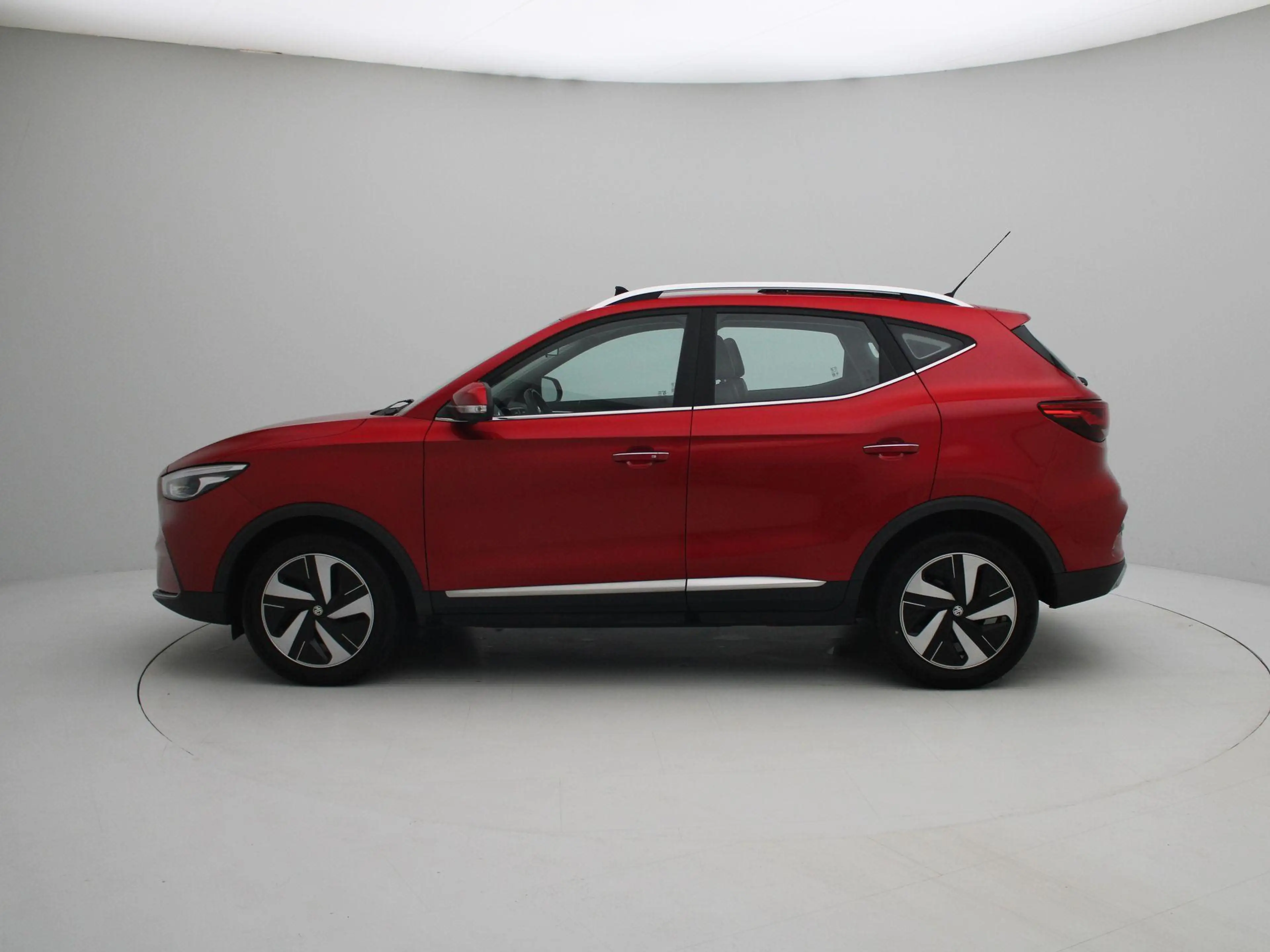 MG ZS EV Long Range Luxury 70 kWh | Apple Carplay | Lede — photo 5