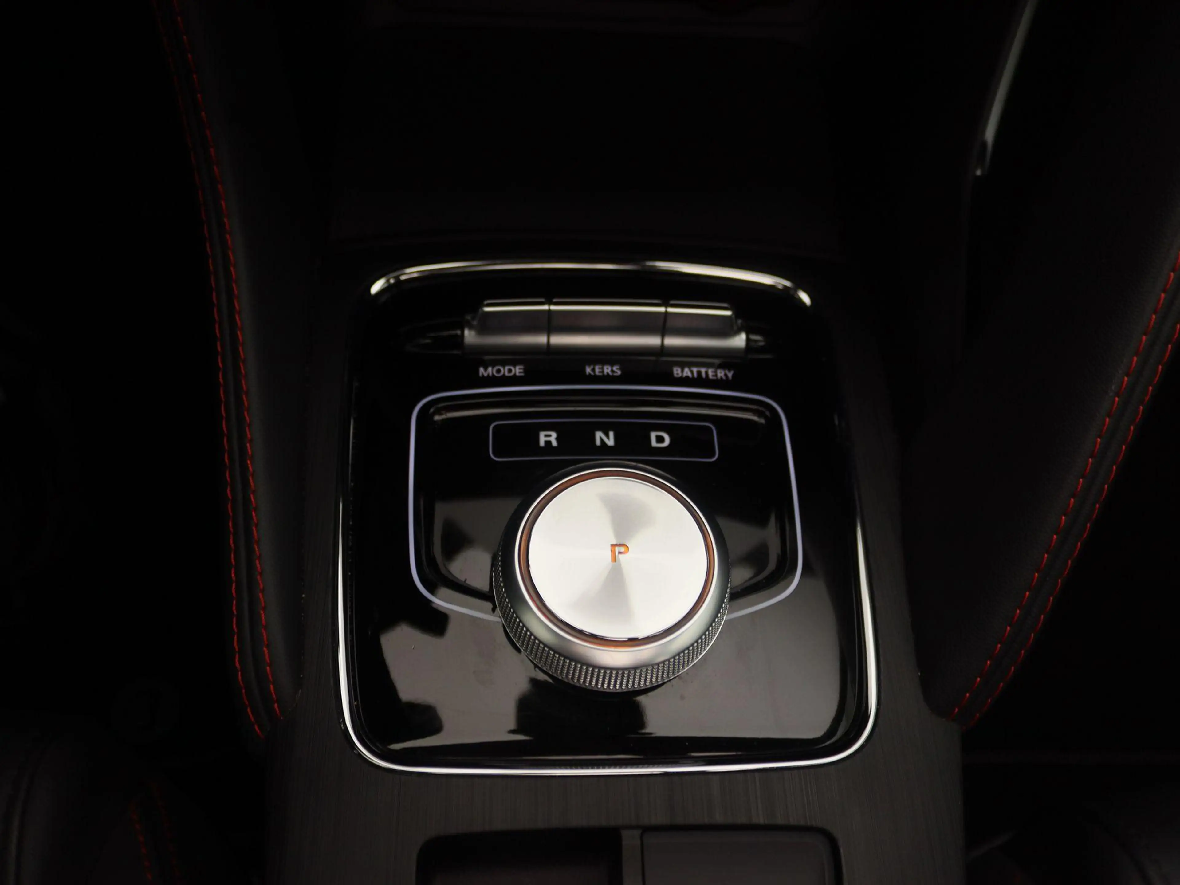 MG ZS EV Long Range Luxury 70 kWh | Apple Carplay | Lede — photo 11