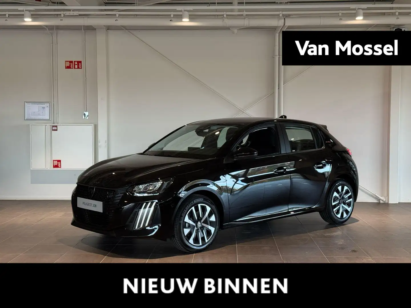 Peugeot 208 1.2 PureTech 75 Style Zwart - 1