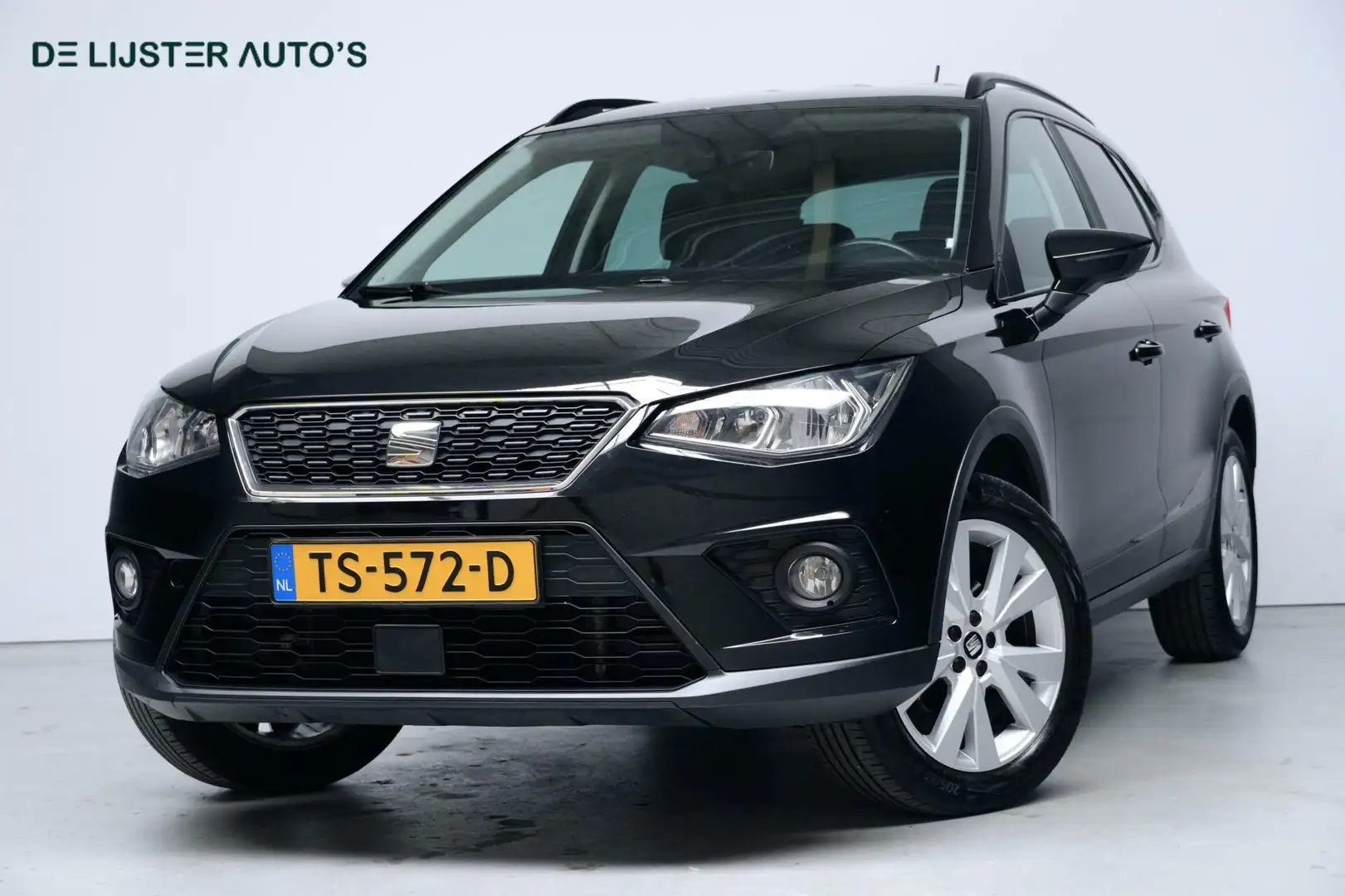 SEAT Arona 1.0 TSI Xcellence Business Sport | CarPlay | Cruis Zwart - 1