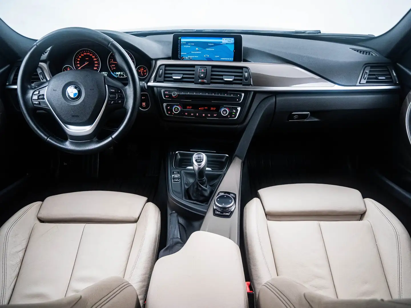 BMW 316 3-serie Touring 316i High Executive Modern Line LE Grau - 2
