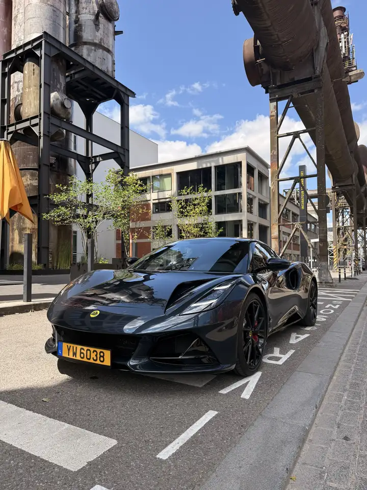 Lotus Emira 2023