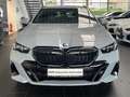 BMW 520 i Tour M Sport Pro ICONIC/360°/HUD/AHK/HK/20" Grau - thumbnail 2