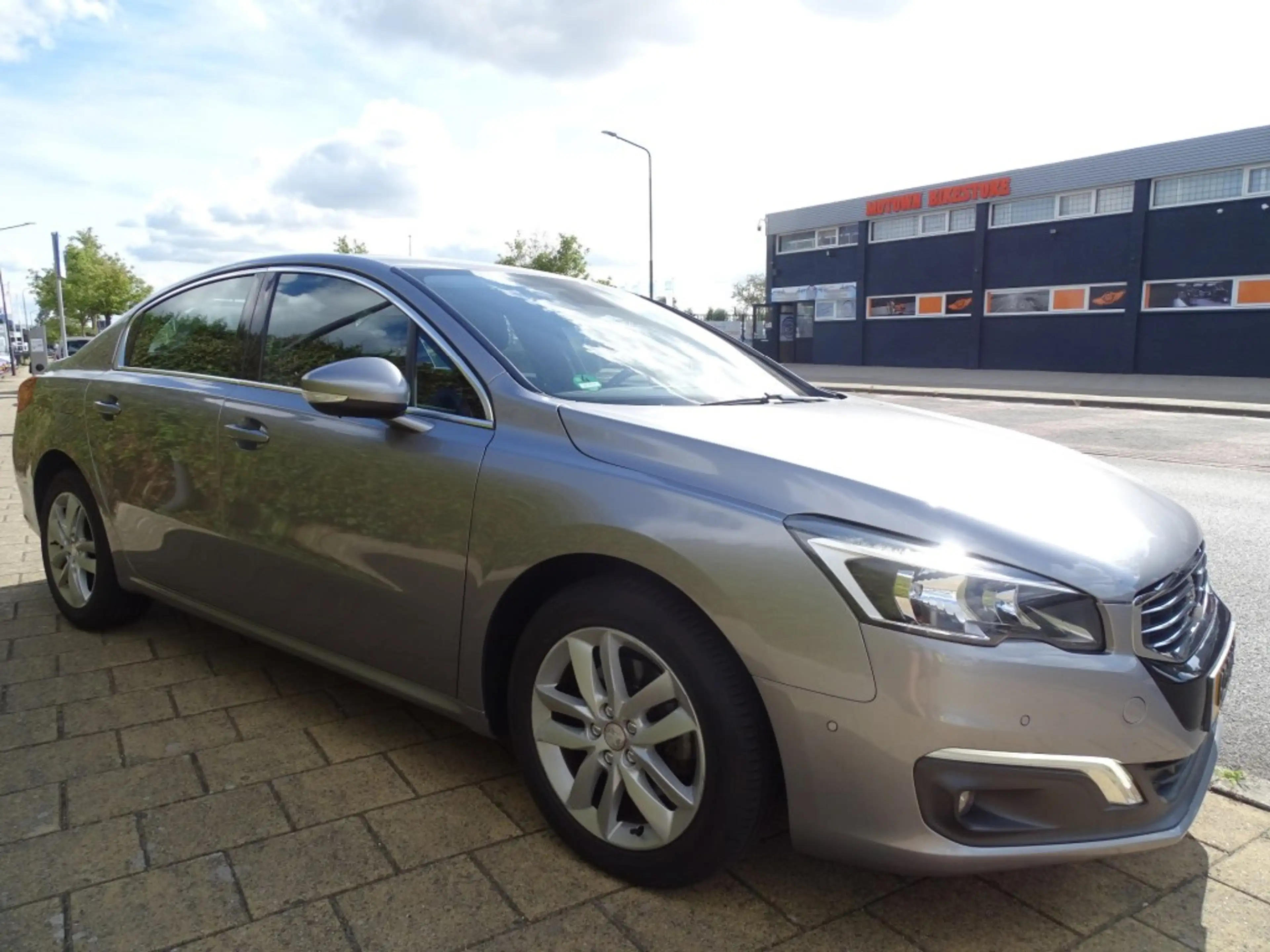 Peugeot 508 1.6 THP PremiÃ¨re 156 Pk-Trkh-Blth-Navi-Clima — photo 2