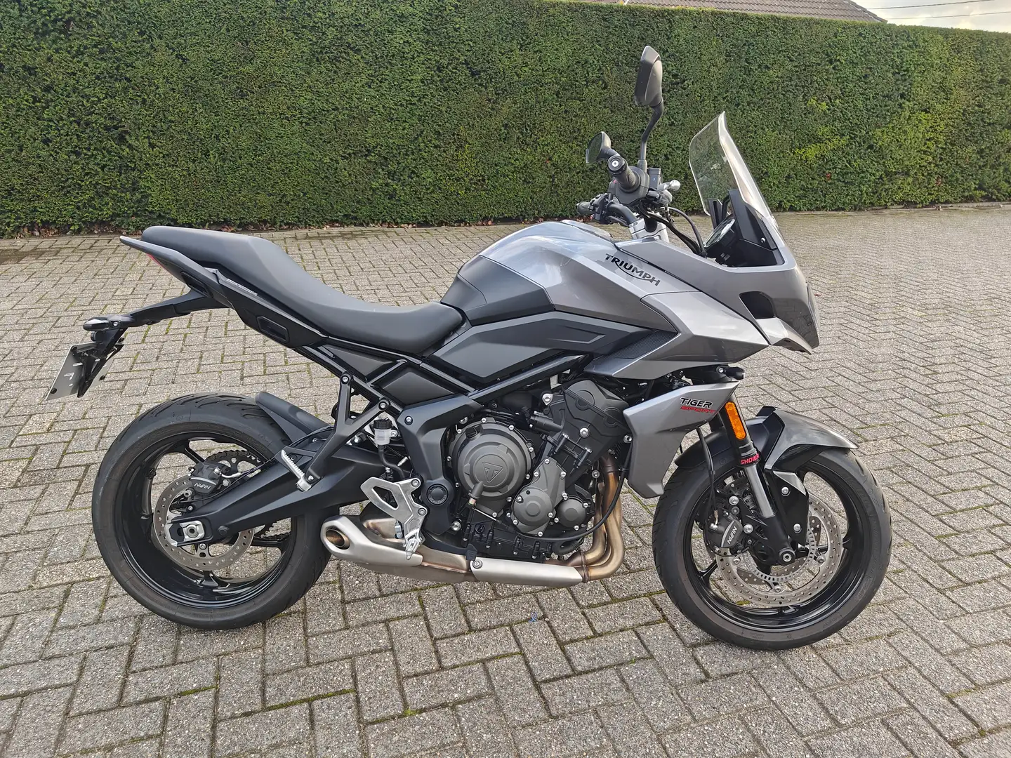 Triumph Tiger Sport 660 Šedá - 2