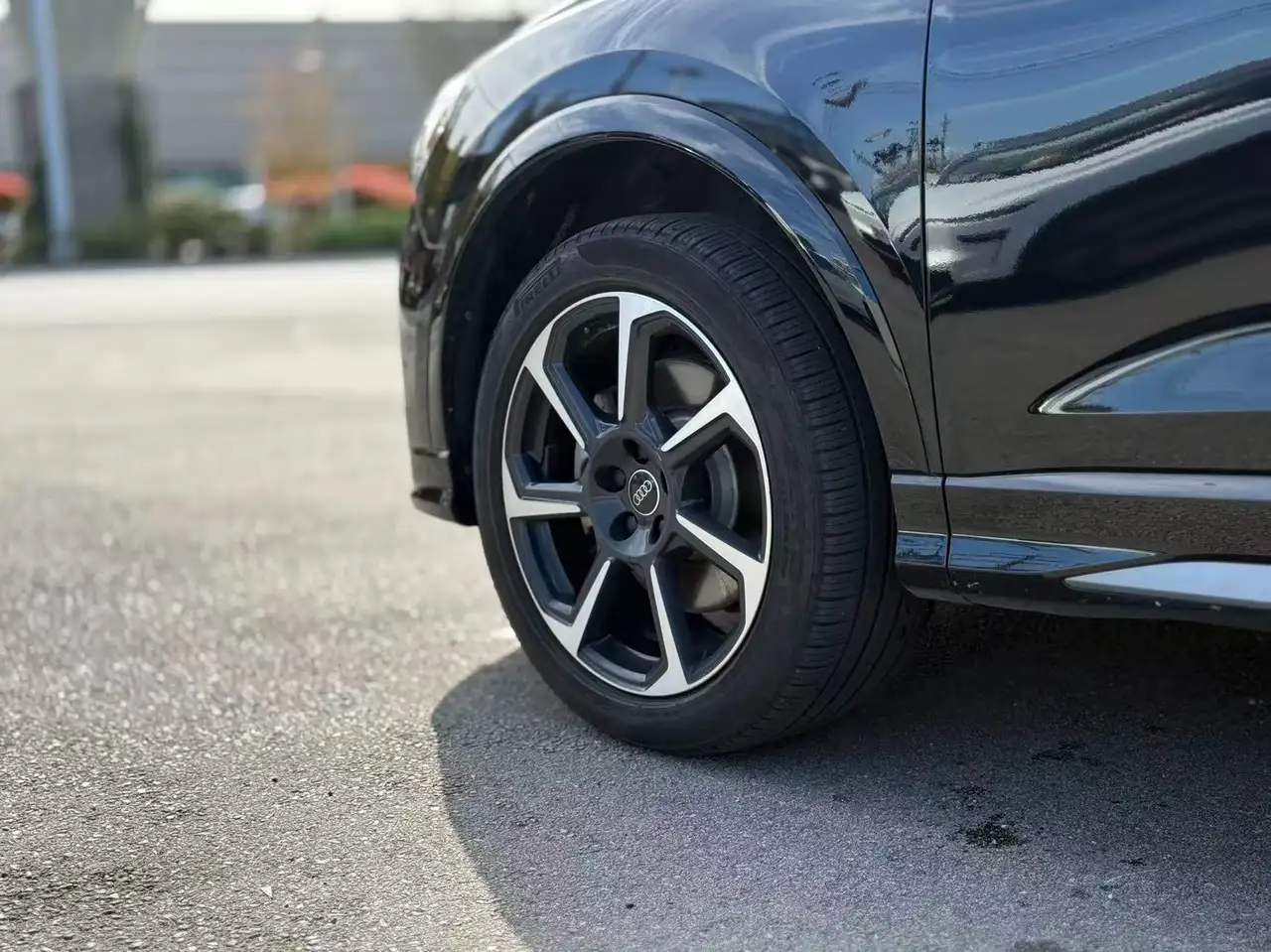 Audi Q3 снимка Audi Q3
