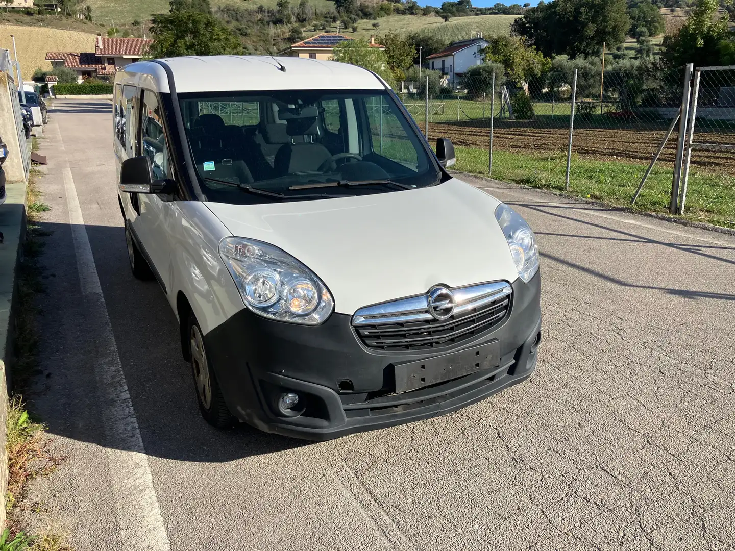 Opel Combo 1.3 m jet n1 valuto permuta Bianco - 1
