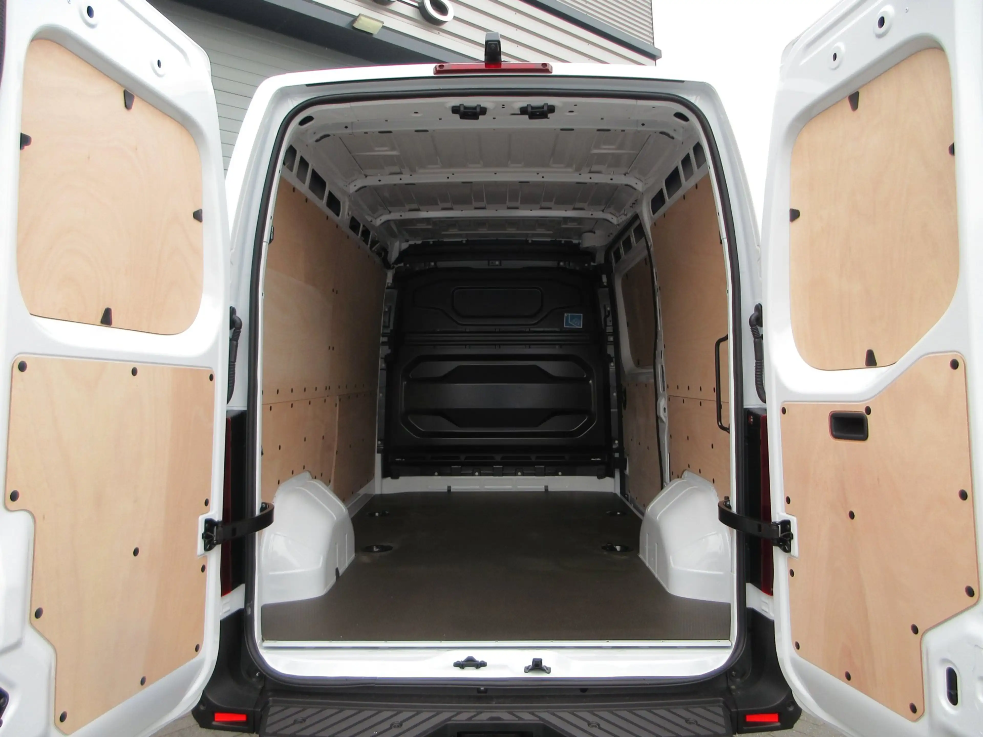 Renault Master E-TECH T35 L2H2 Extra long range 87 kWh camera ,ap — photo 9
