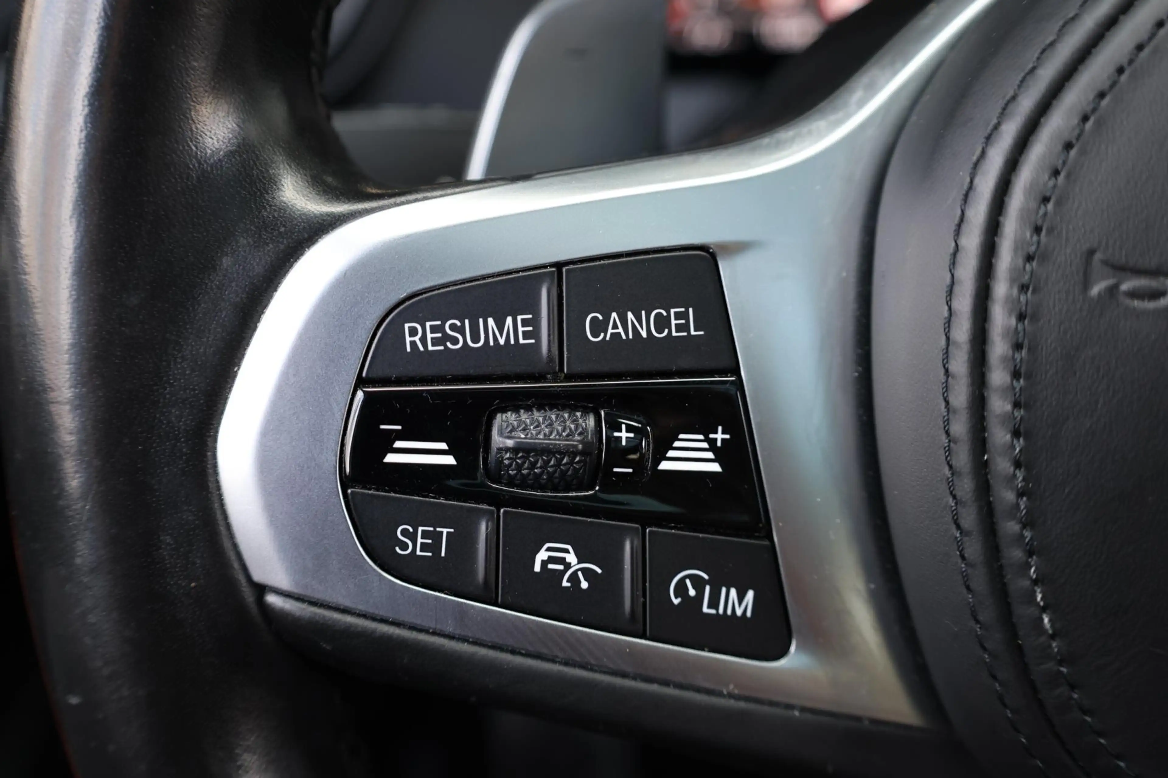 BMW 135 1-serie M135i xDrive M-PERFORMANCE/LED/VIRTUAL/SFE — photo 12