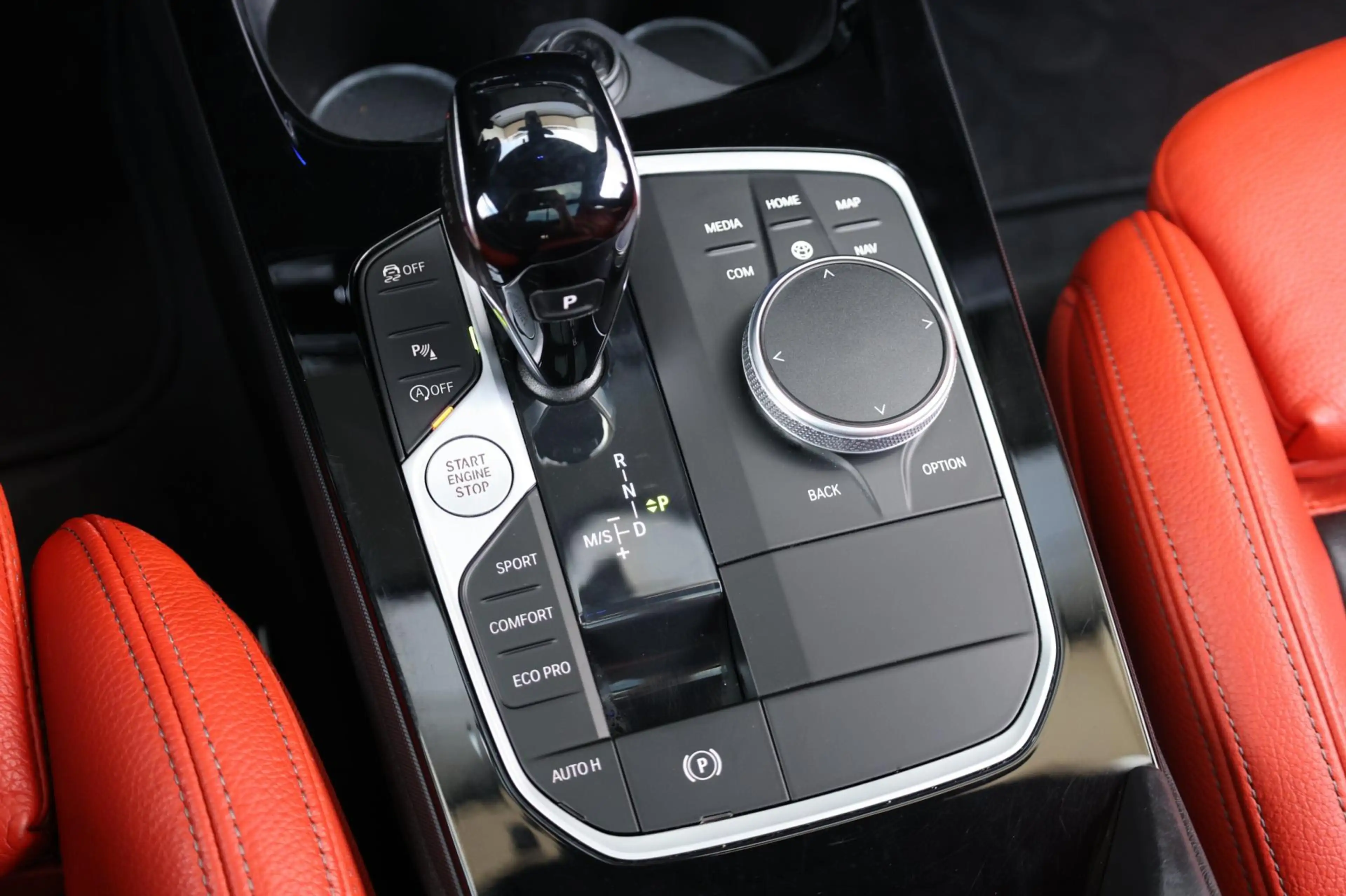 BMW 135 1-serie M135i xDrive M-PERFORMANCE/LED/VIRTUAL/SFE — photo 19