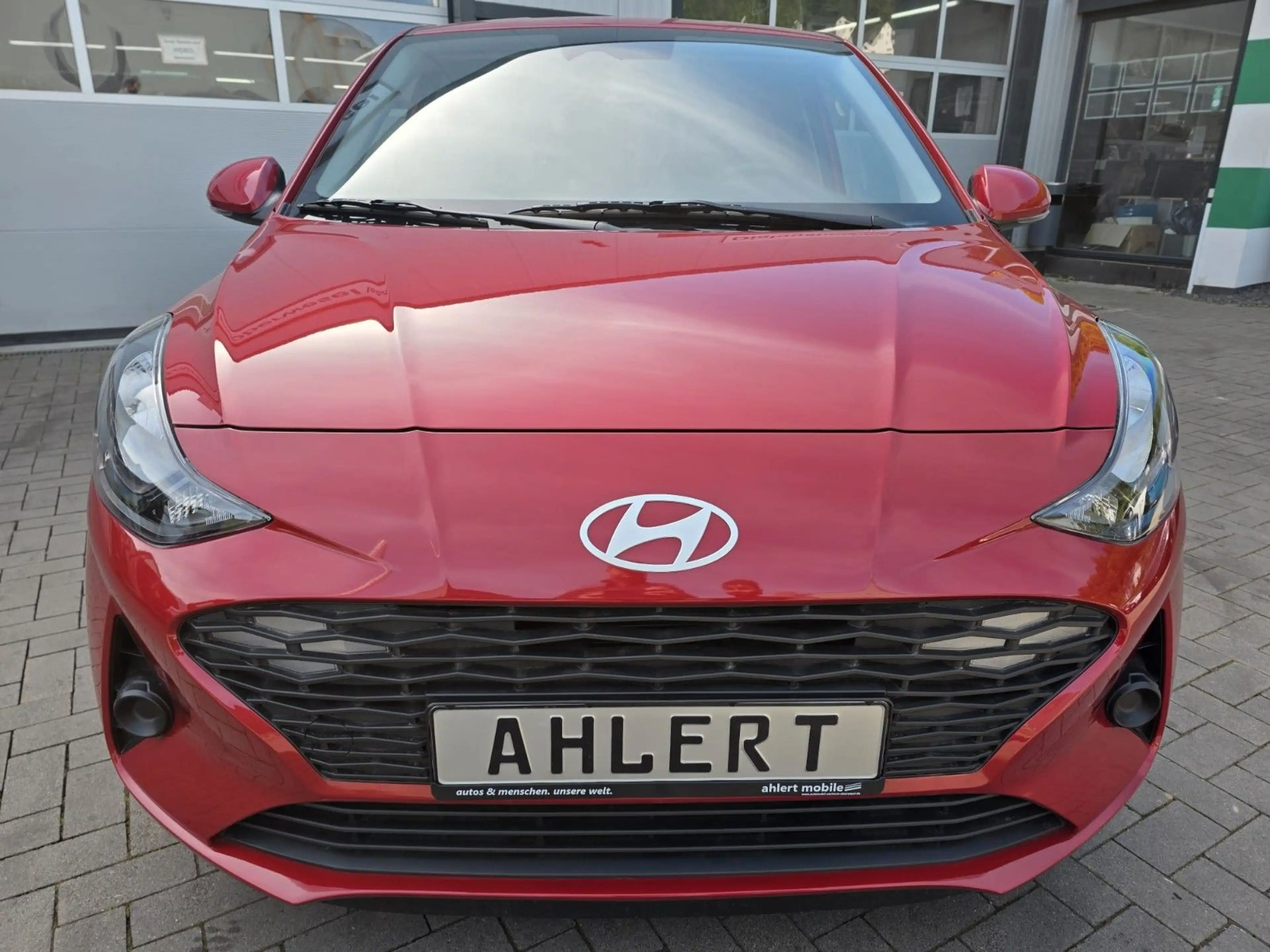 Hyundai i10 Automatik DSG Klima Navi Top ab 99€ — photo 2