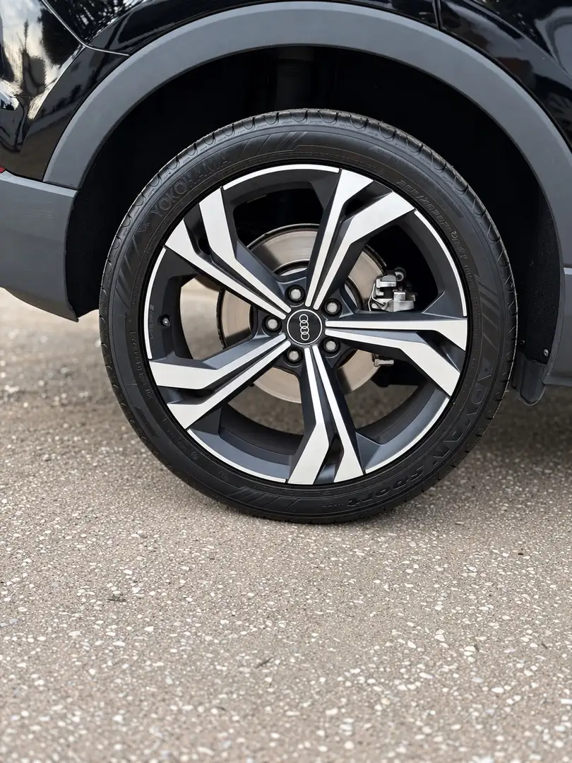 Audi Q3 Q3 40 TFSI quattro S tronic Negro - 2