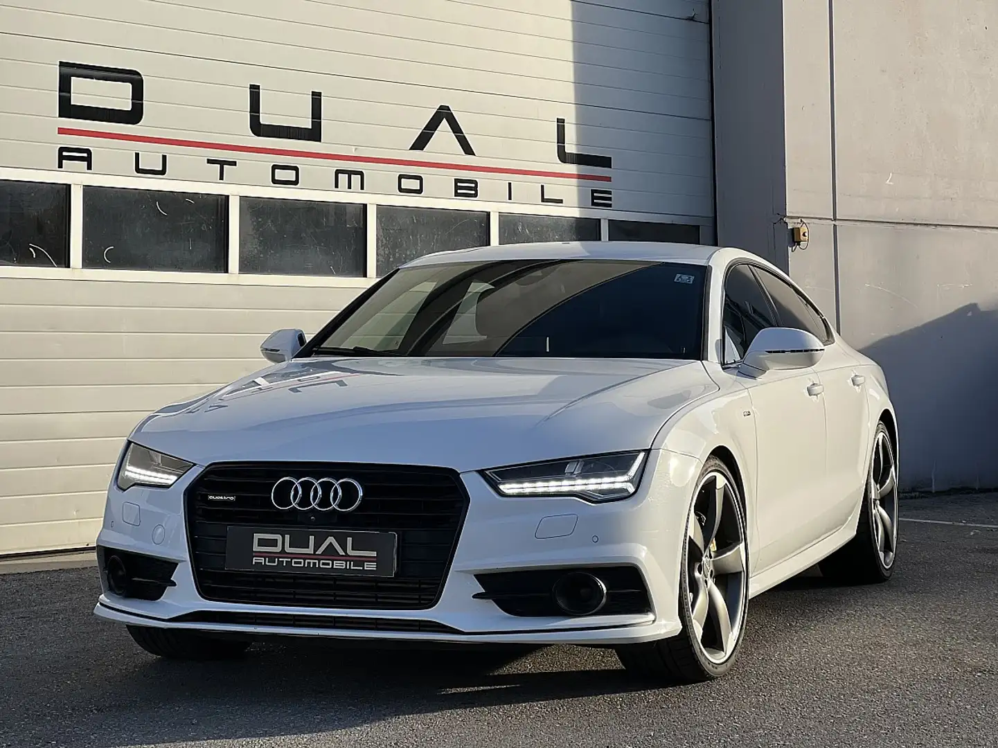 Audi A7 Sportback 3,0 TDI Sport quattro S-tronic/S-LINE... Blanc - 1