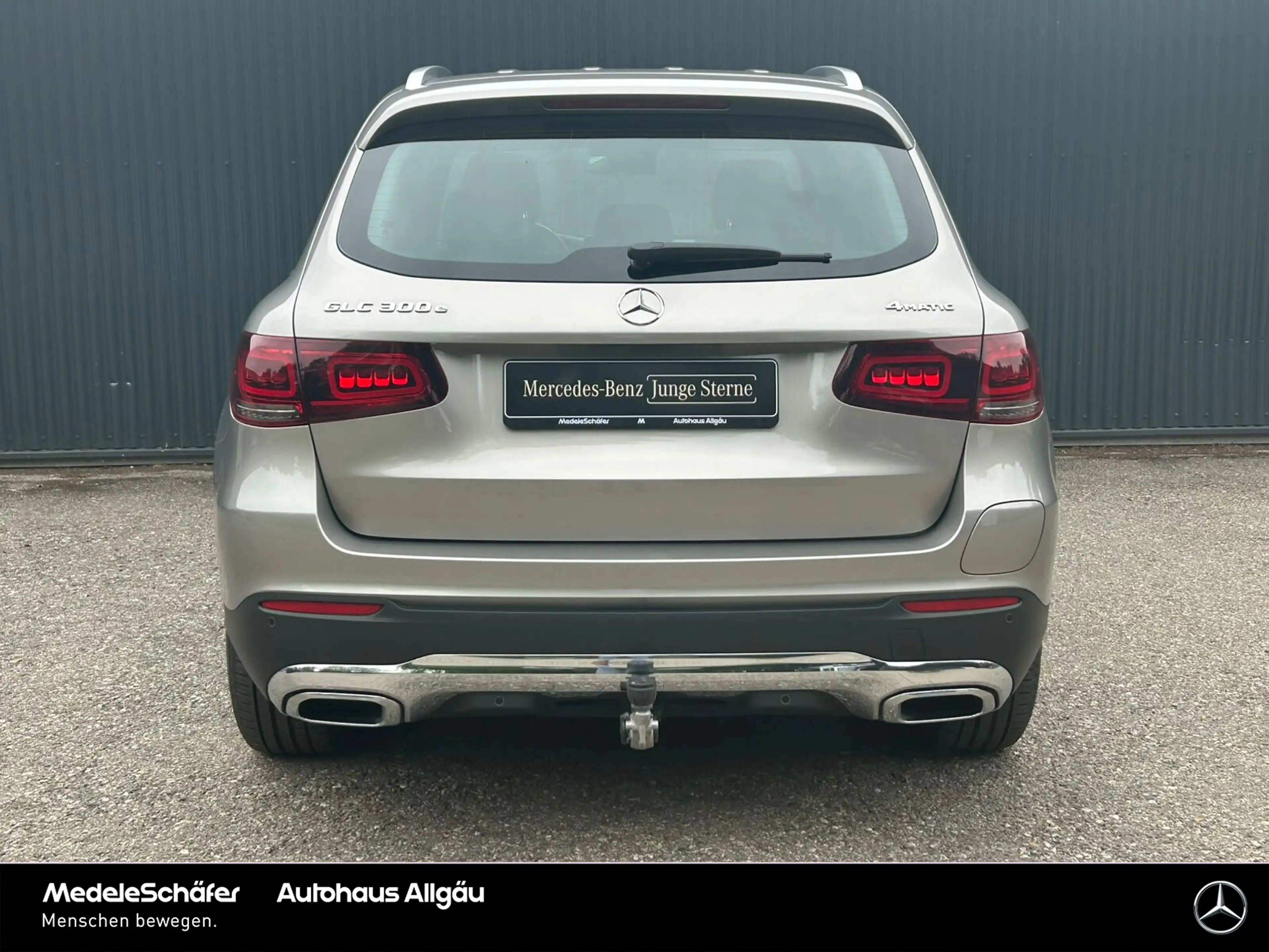 Mercedes-Benz GLC 300 GLC 300 e 4M Exclusive Int. Pano AHK Distronic Air — photo 9