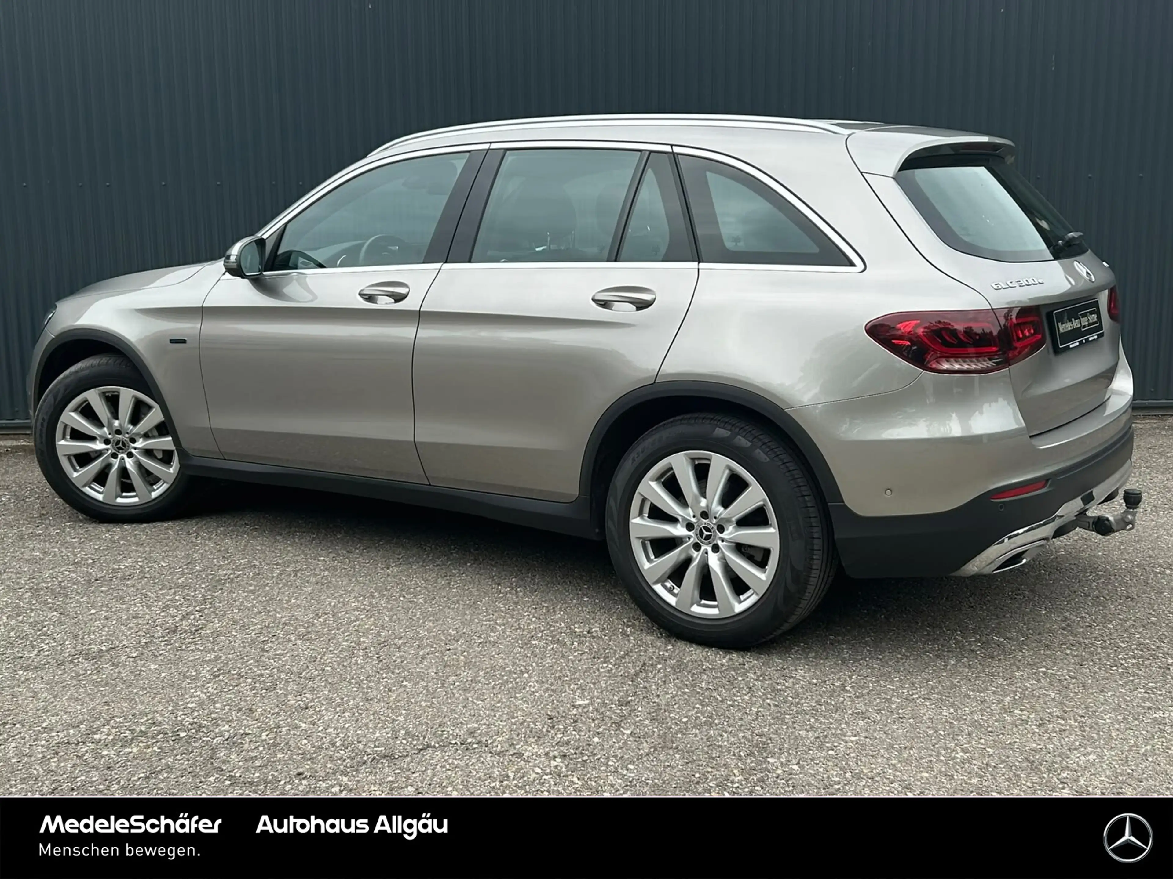 Mercedes-Benz GLC 300 GLC 300 e 4M Exclusive Int. Pano AHK Distronic Air — photo 8