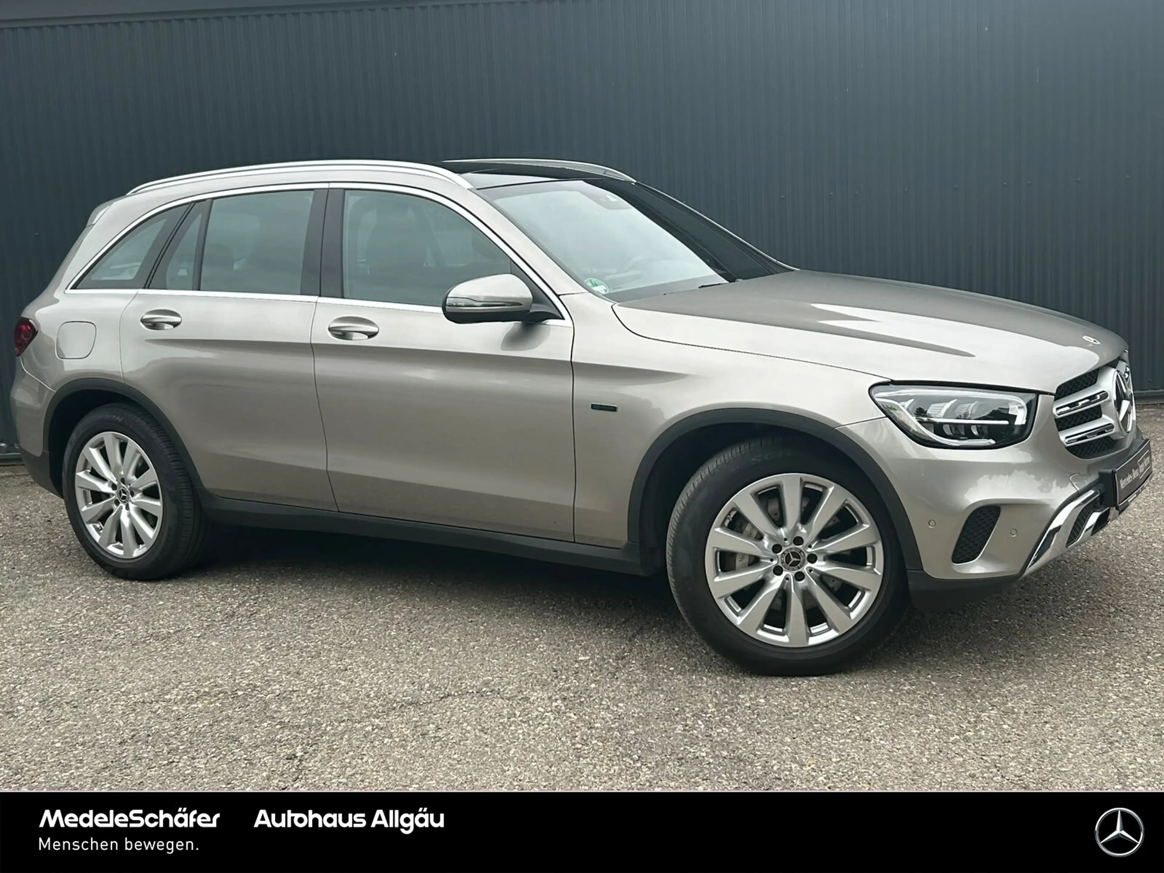 Mercedes-Benz GLC 300 GLC 300 e 4M Exclusive Int. Pano AHK Distronic Air — photo 3