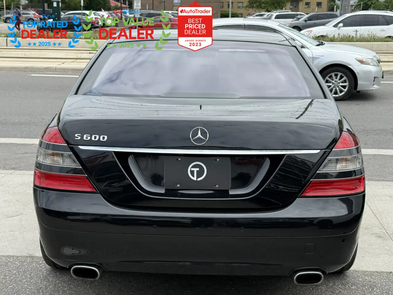Mercedes-Benz S-Class снимка Mercedes-Benz S-Class