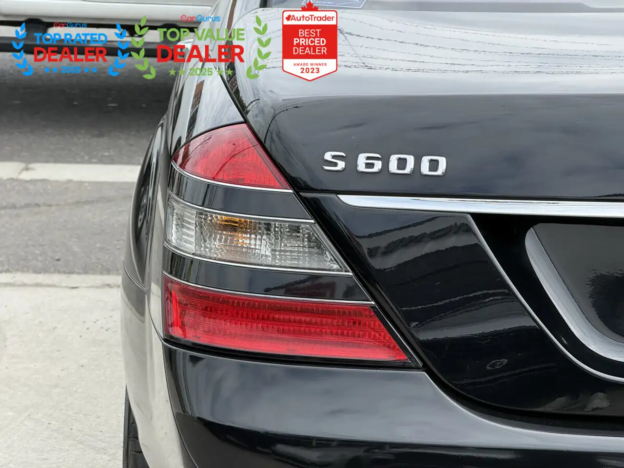 Mercedes-Benz S-Class снимка Mercedes-Benz S-Class