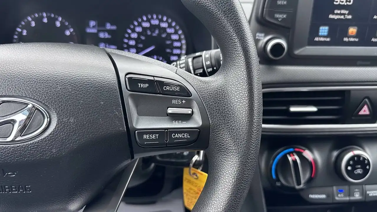 Hyundai KONA снимка Hyundai KONA
