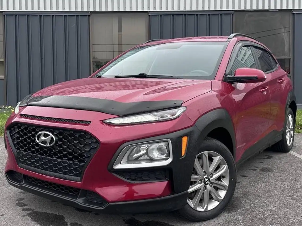 Hyundai KONA снимка Hyundai KONA