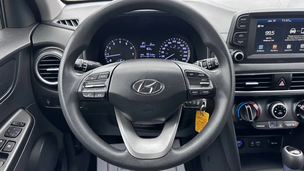 Hyundai KONA снимка Hyundai KONA