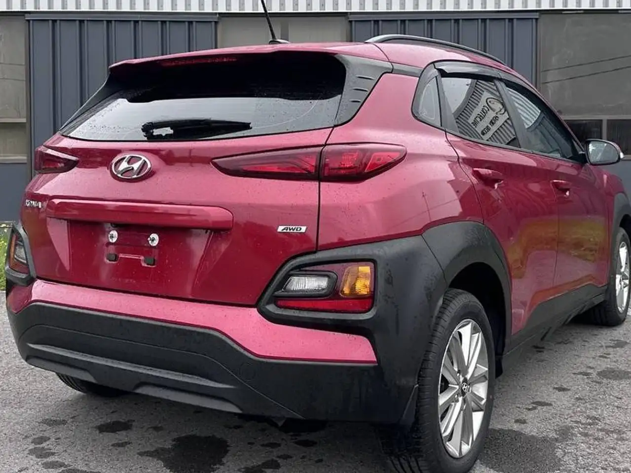 Hyundai KONA снимка Hyundai KONA