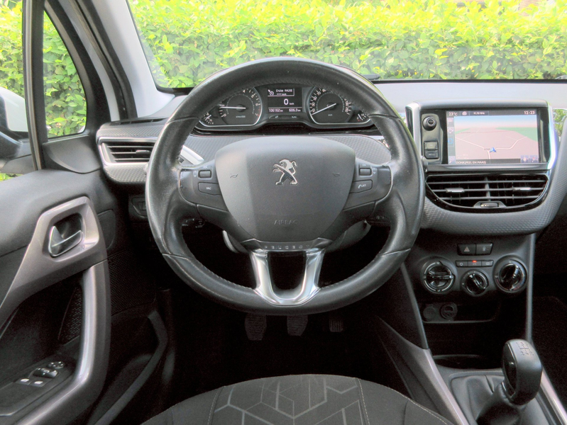 Peugeot 2008 1.2 PureTech * Navi * Cruise * Trekhaak * — photo 9