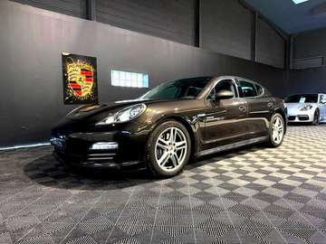 Porsche Panamera 3.6 V6 300 4 PLATINUM EDITION
