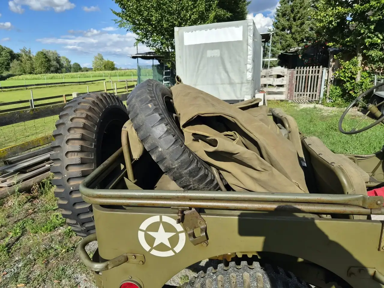 Jeep Willys Militärische Ausstattung, foto 9