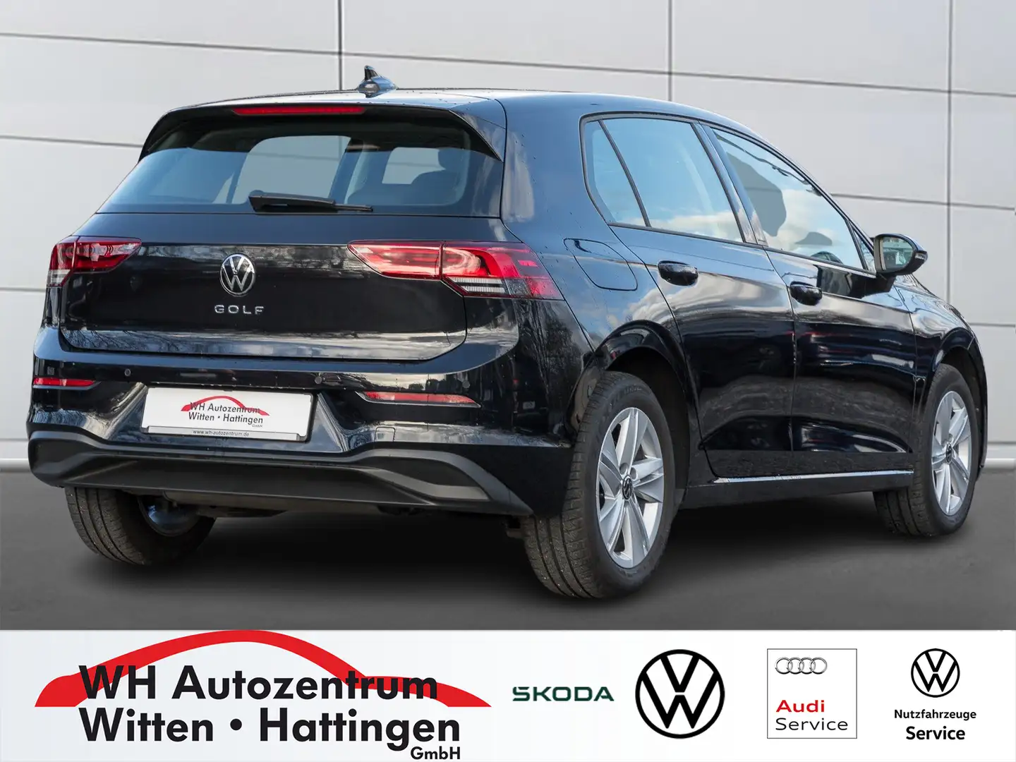 Volkswagen Golf VIII 1.5 TSI Life NAVI LED PDC ACC SITZHZG Noir - 2