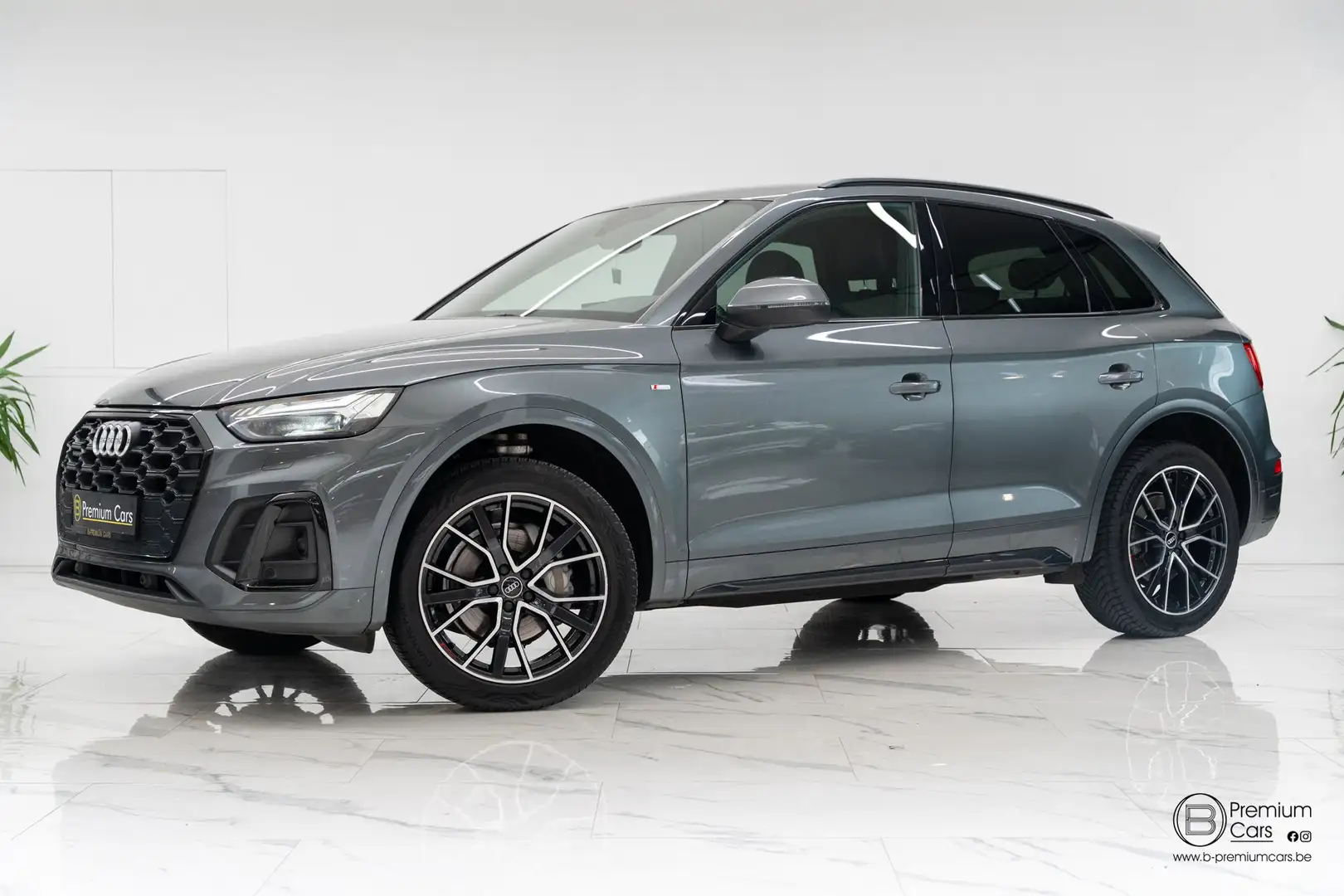 Audi Q5 2.0TDI QUATTRO! 3x S-line! Competition! Zilver - 1