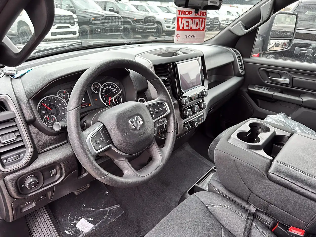 RAM 1500 снимка RAM 1500