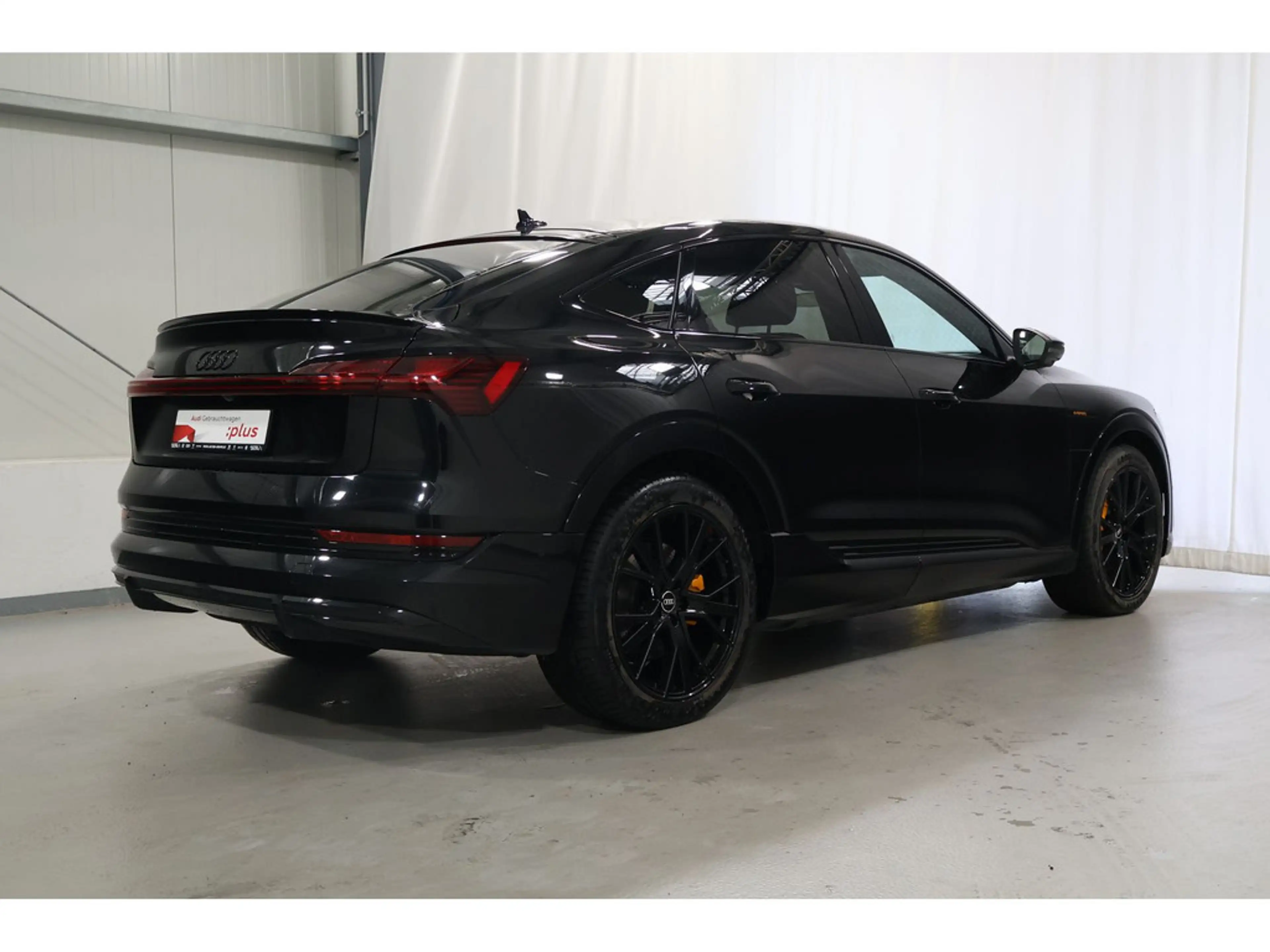 Audi e-tron Sportback 55 quattro S line AHK*Pano*B&O*Navi*SHZ — photo 4