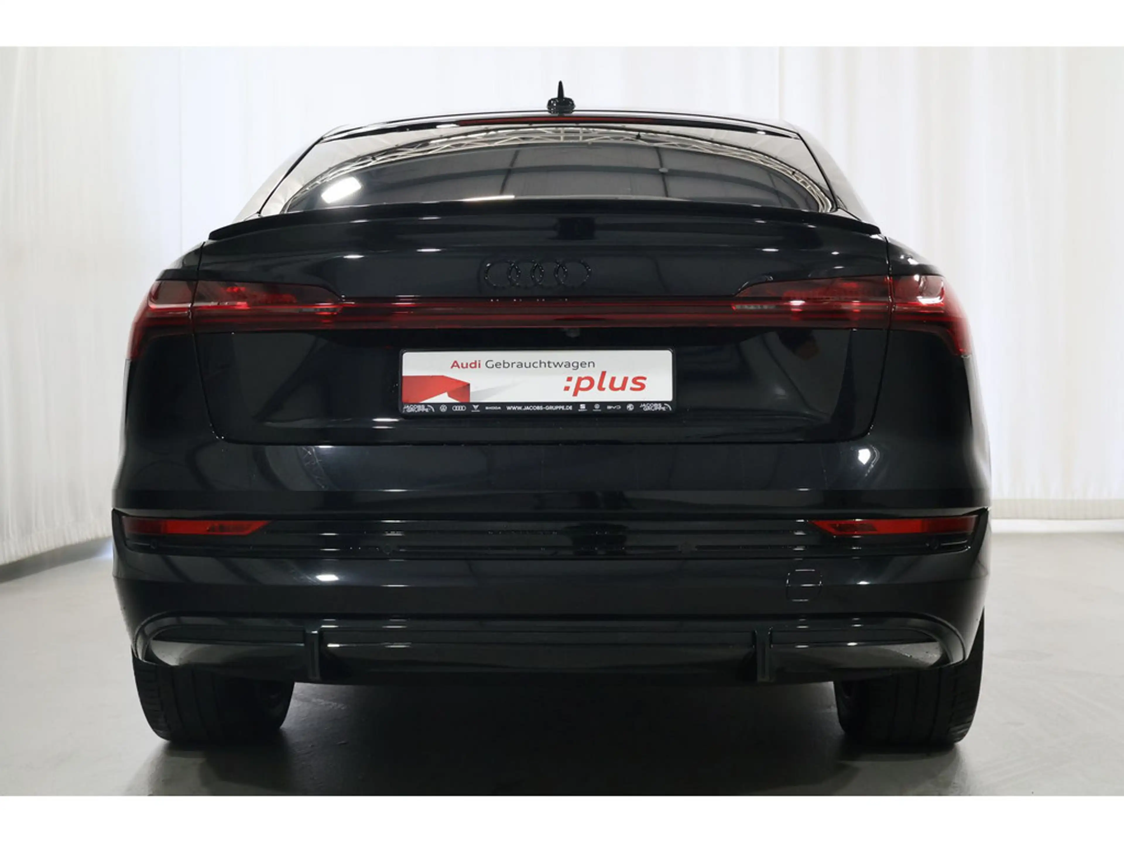 Audi e-tron Sportback 55 quattro S line AHK*Pano*B&O*Navi*SHZ — photo 5