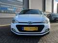 Hyundai i20 1.2 84PK HP Clima,Cruise,Stoel&StuurVerw.,Usb/Aux, Wit - thumbnail 3