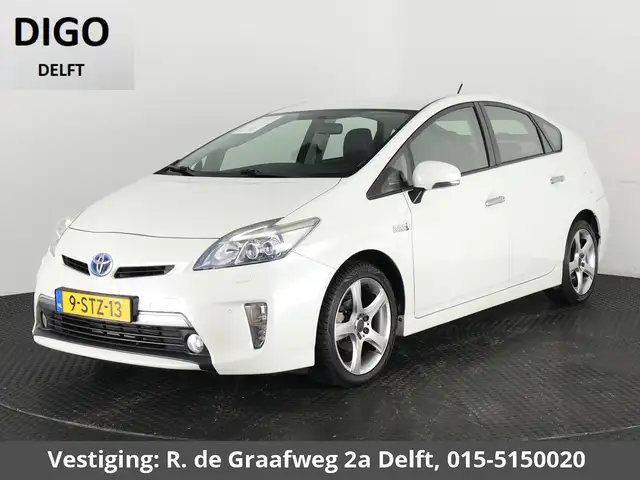 Toyota Prius 1.8 Plug-in Aspiration | Dealer onderhouden | Navi
