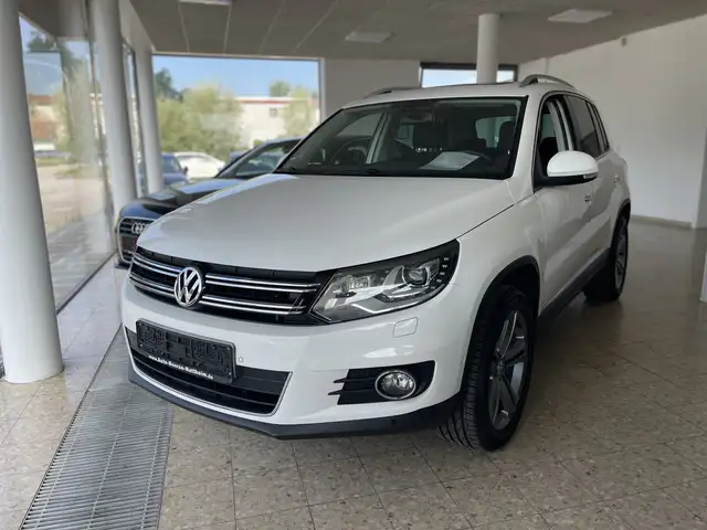 Volkswagen Tiguan Sport 2,0 TFSI-Allrad-Aut-TPI2-Neue Steuerkette-Garantie