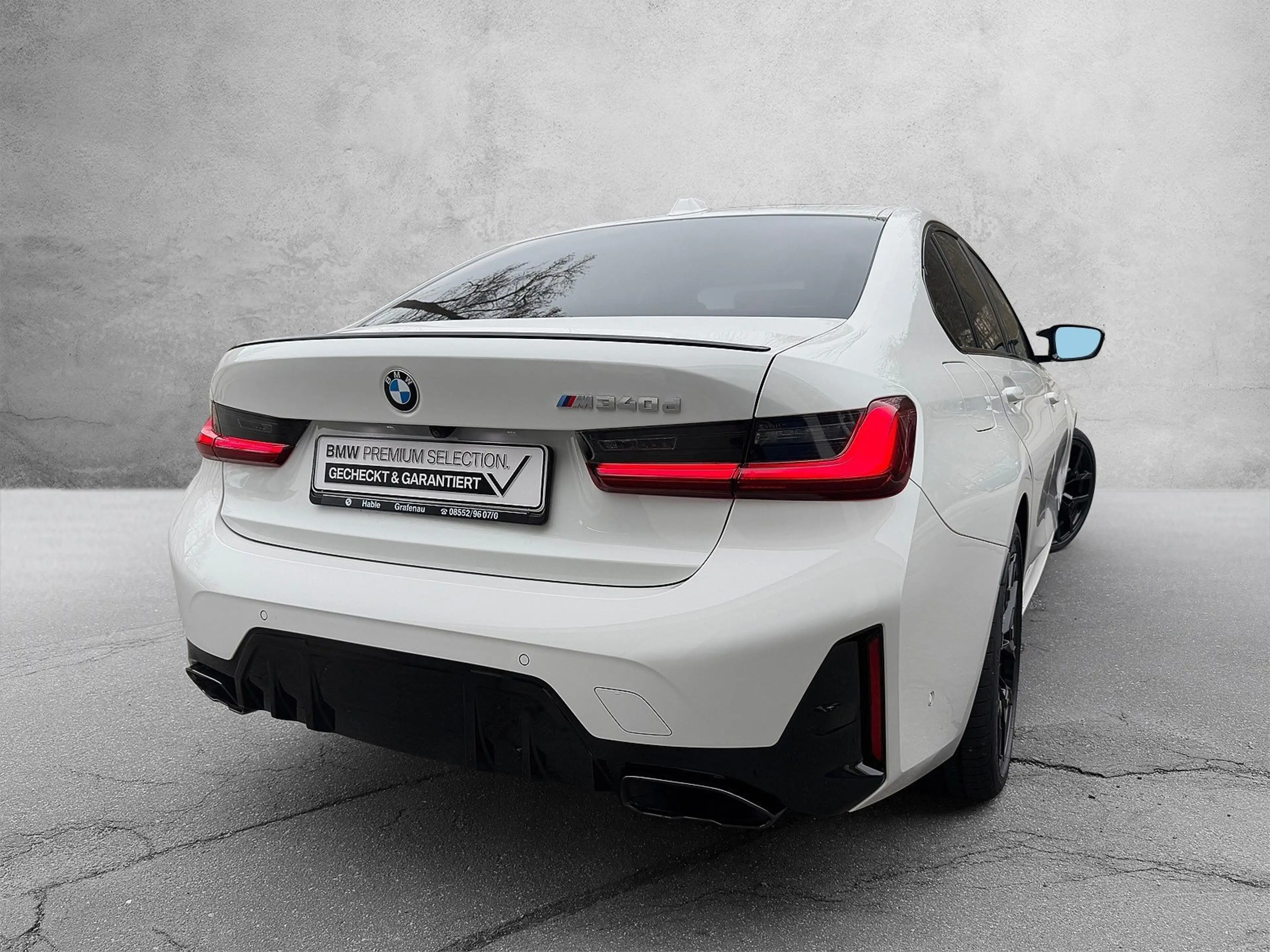 BMW 340 M340d xDrive Limousine — photo 2