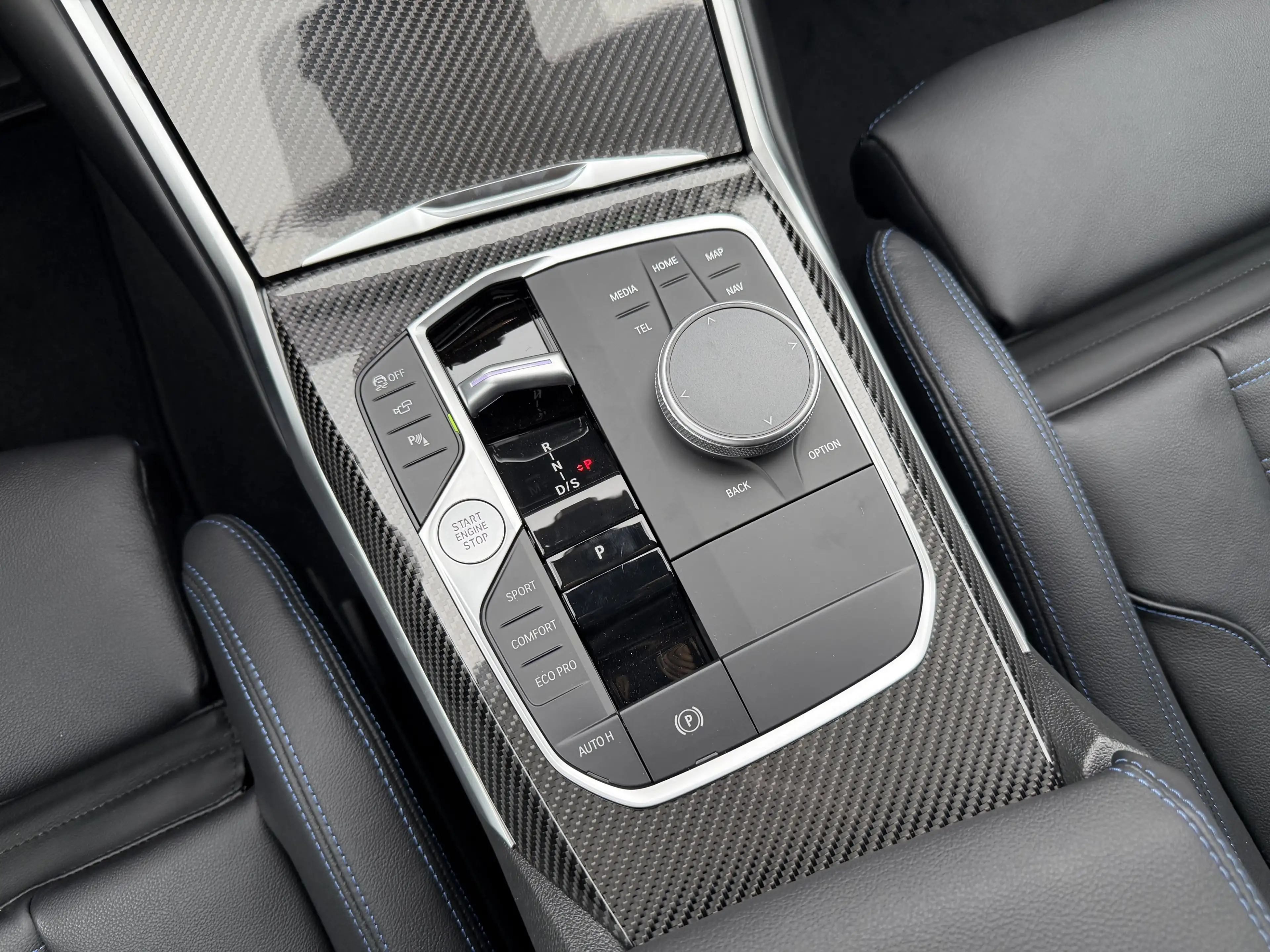 BMW 340 M340d xDrive Limousine — photo 8
