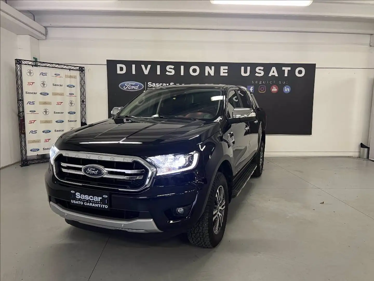 Ford Ranger 2.0 ecoblue double cab Limited 170cv auto Noir - 1