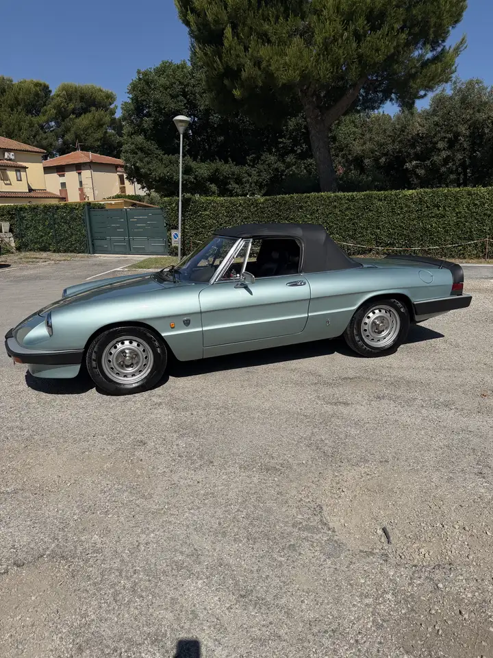 Alfa Romeo Spider 1.6, foto 3